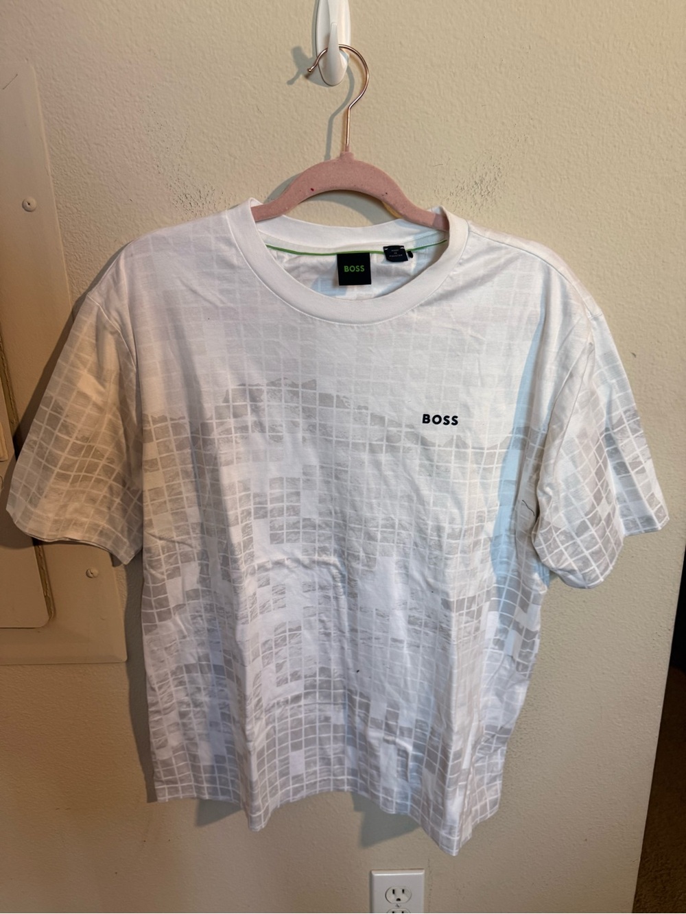 BOSS Hugo Boss White Grid Print Logo T Shirt Men’s Medium Crew Neck